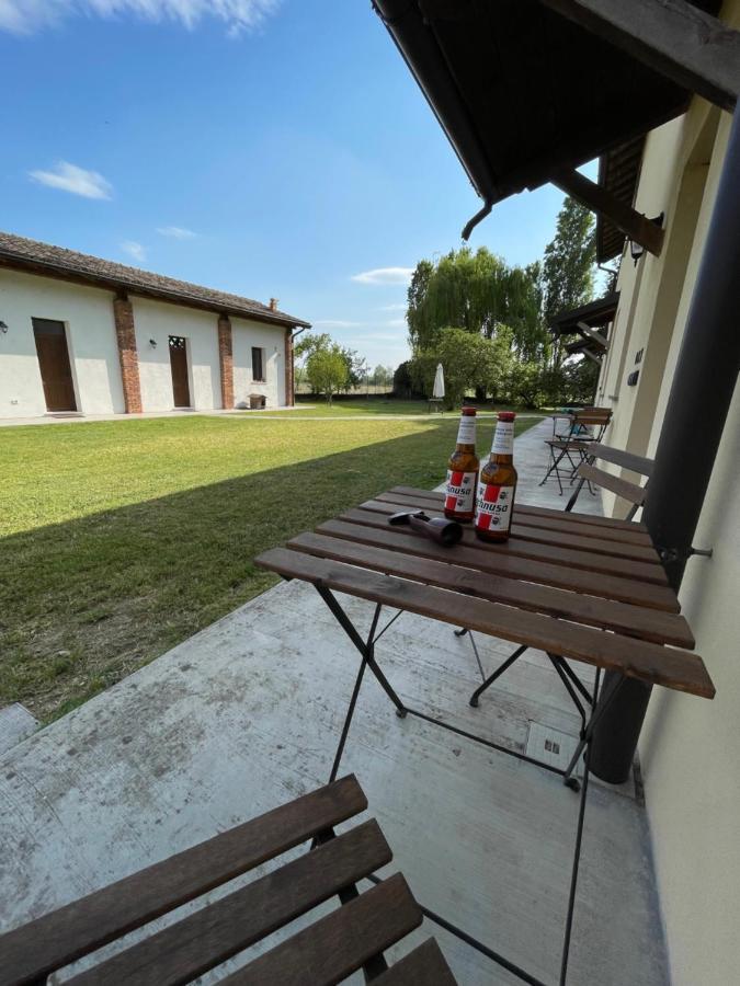 Agriturismo Cascina Mora Pavia Exterior photo