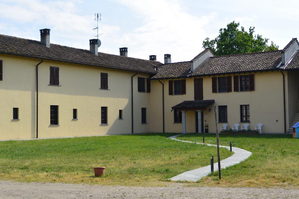 Agriturismo Cascina Mora Pavia Exterior photo
